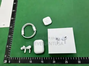 Airpods Pro, Un Ensemble d'Écouteurs Sans Fil Haut De Gamme Dotés De
