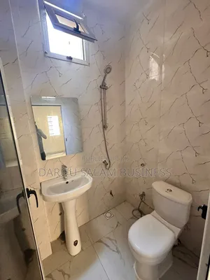 2chbre Appartement dans Vdn 3, Yoff à Louer