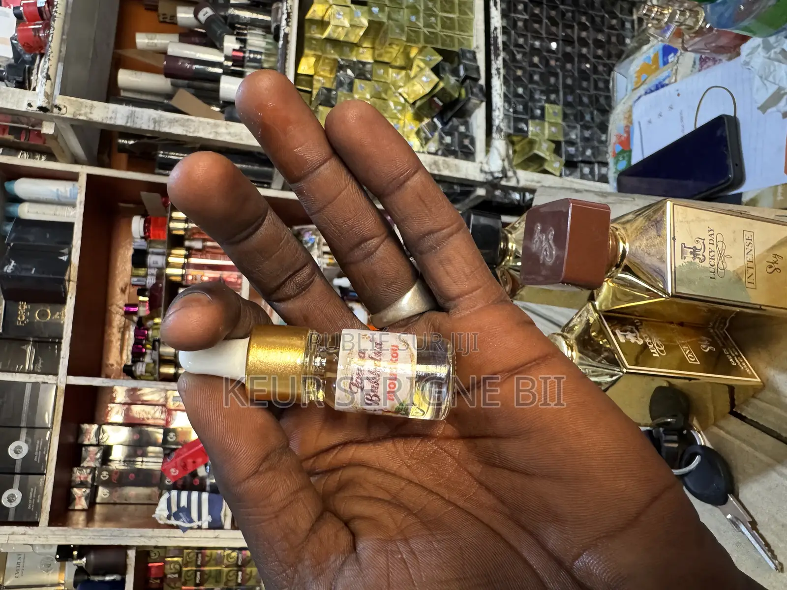 Parfum De Luxe