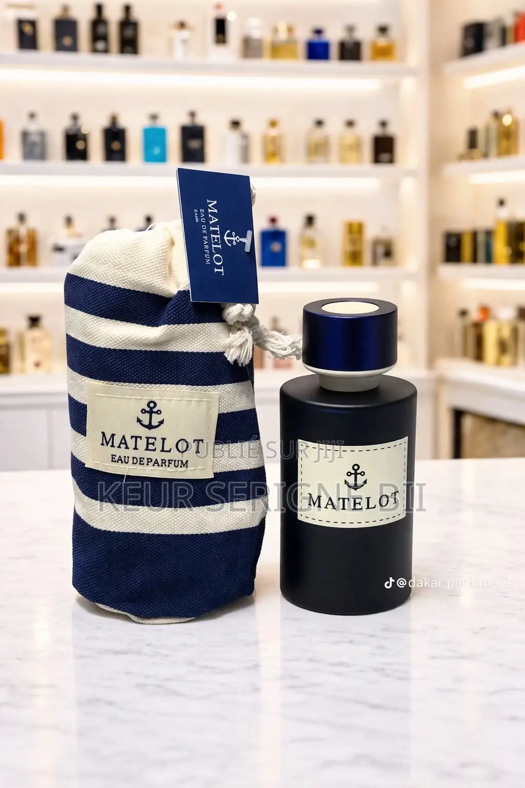 Parfum De Luxe