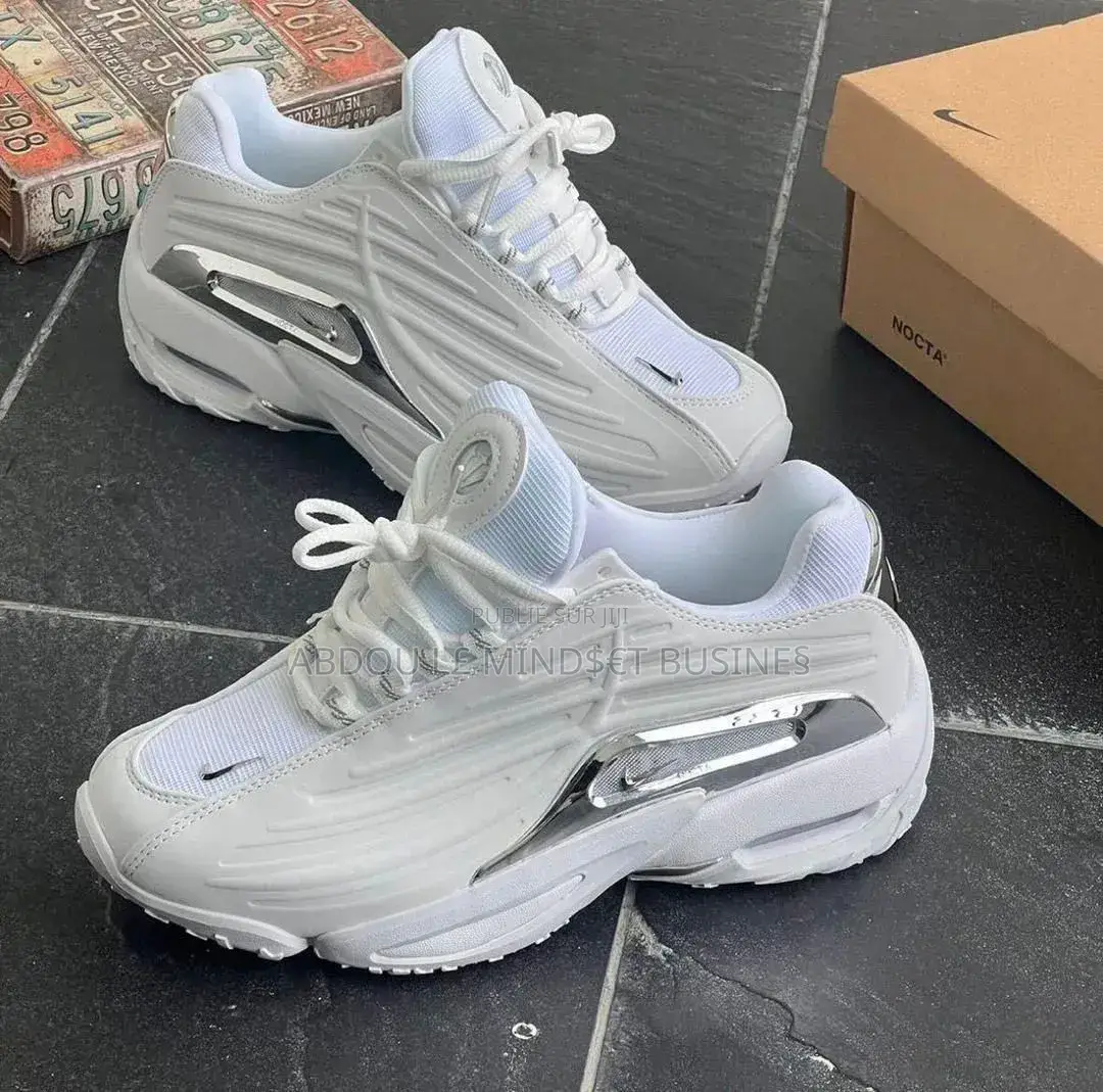 Nike Nocta White Et Orange Disponible