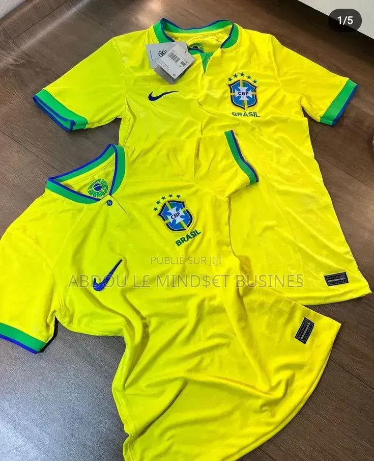 Maillots Brésil 24 Disponible