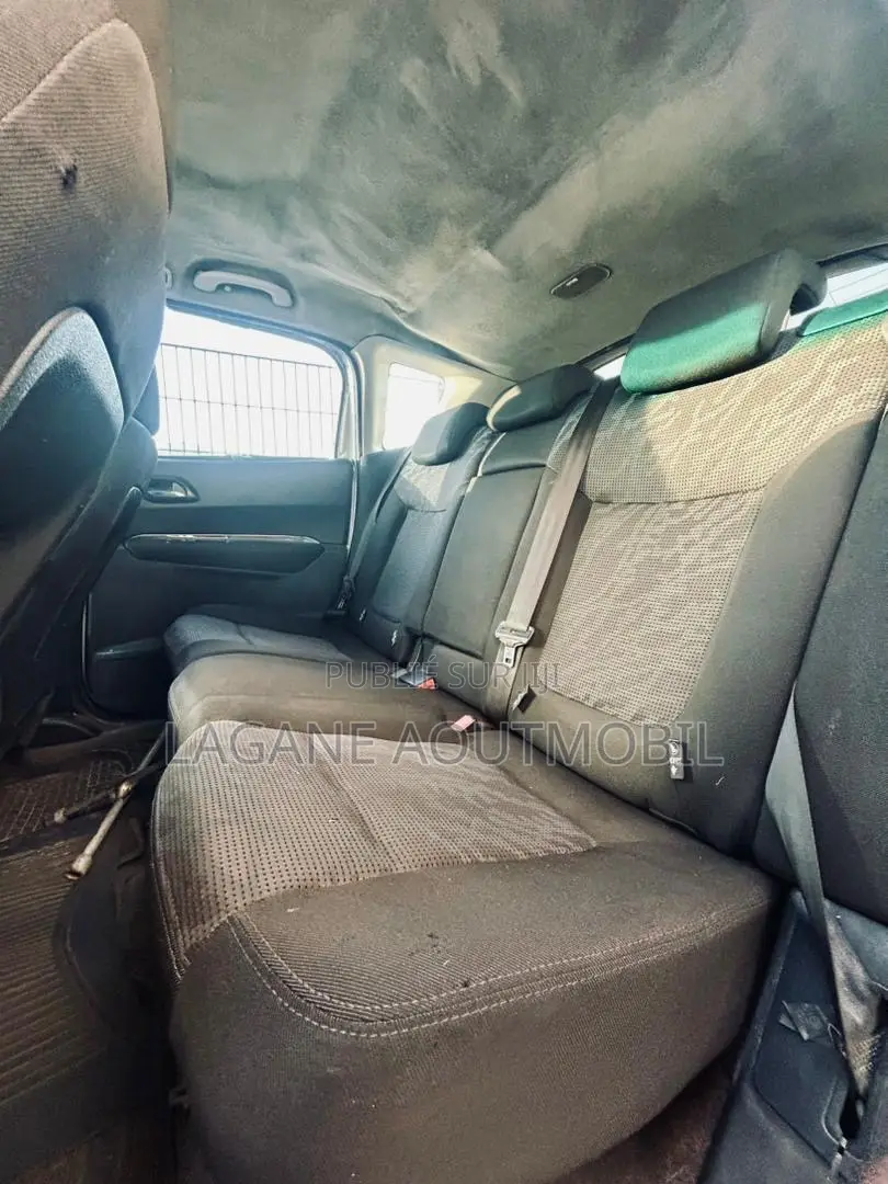 Peugeot 3008 2011 Gris