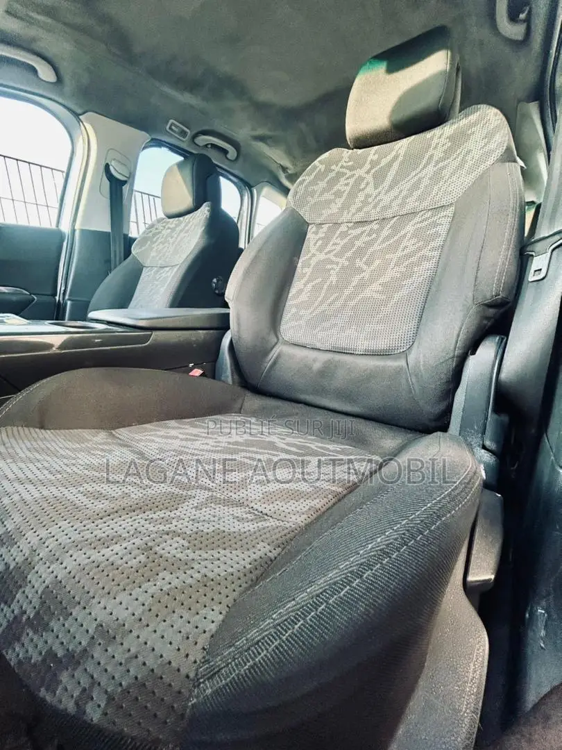 Peugeot 3008 2011 Gris
