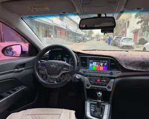 Hyundai Avante 2017 Blanc