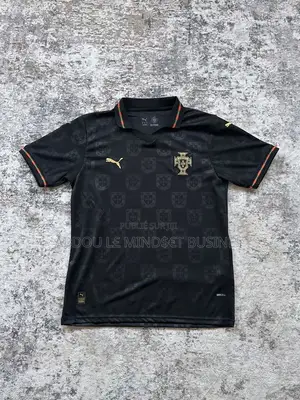 Maillots Portugal Noir CDM 26 Disponible