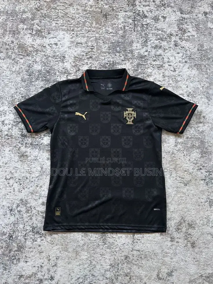 Maillots Portugal Noir CDM 26 Disponible