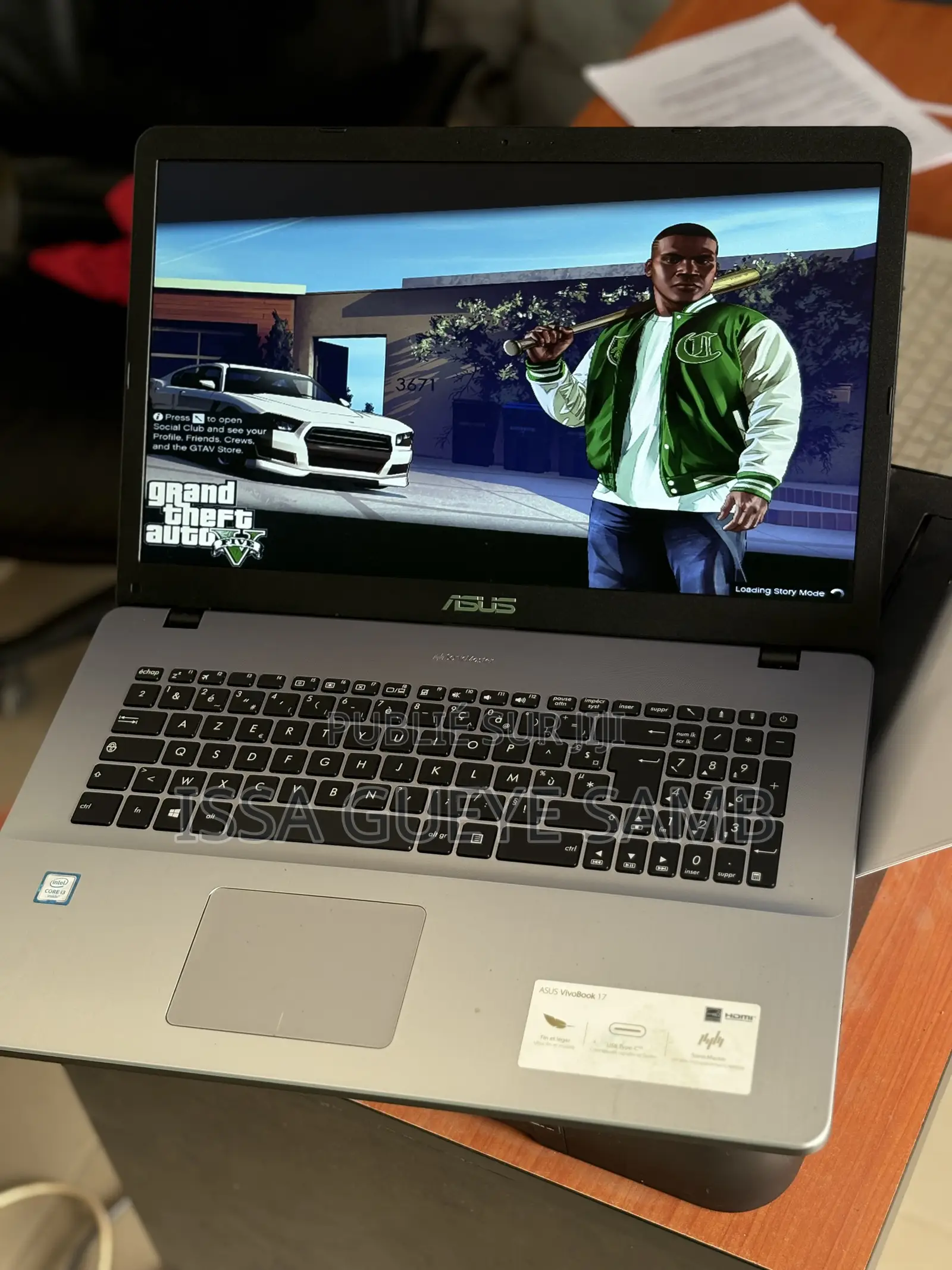 Ordinateur portable Asus Vivobook 16 8GB Intel Core i3 HDD 1T