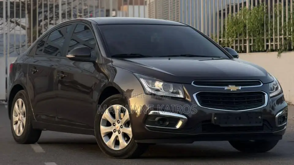 Chevrolet Cruze LS 4dr Sedan (1.5L 4cyl 6A) 2016 Autre
