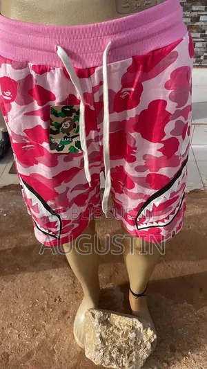 Short Détente