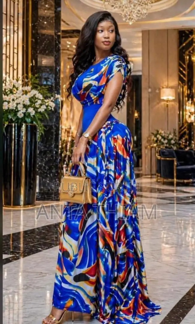Robe Taillée en Haut