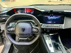 Peugeot 308 2024 Gris