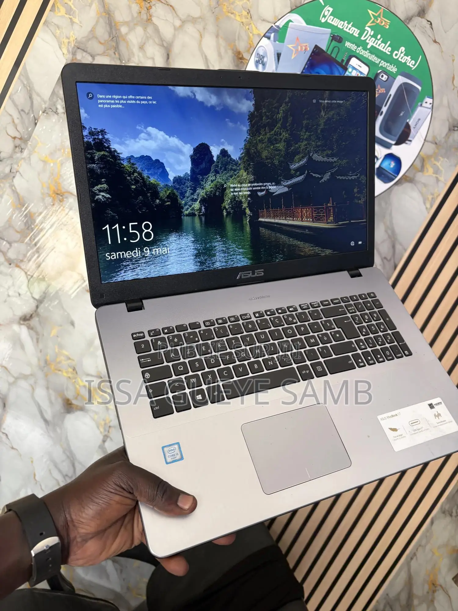 Ordinateur portable Asus Vivobook 16 8GB Intel Core i3 HDD 1T