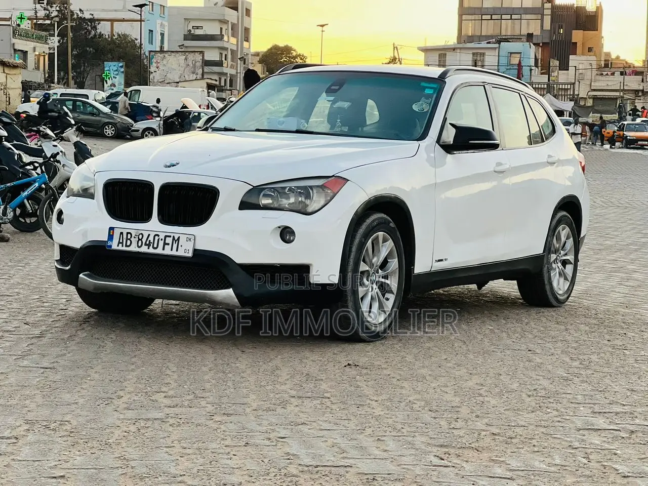 BMW X1 sDrive28i 4dr SUV (2.0L 4cyl Turbo 8A) 2014 Blanc