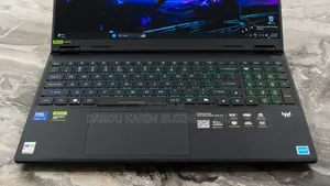 Nouveau Acer Predator Helios 16 16GB Intel Core i9 SSD 1T