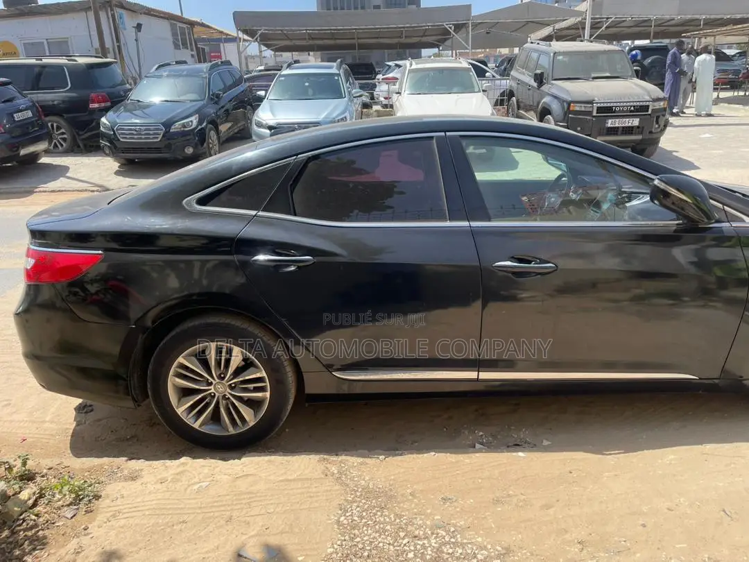 Hyundai Grandeur 2017 Noir