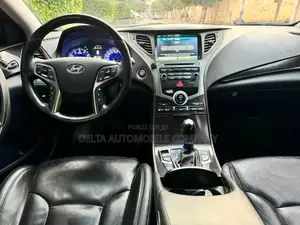 Hyundai Grandeur 2017 Noir