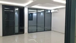 5chbre Villa dans , Almadies à Louer