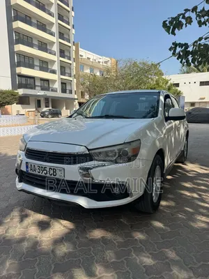 Mitsubishi RVR 2.0 2011 Blanc