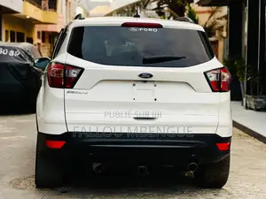 Ford Escape 2017 Blanc