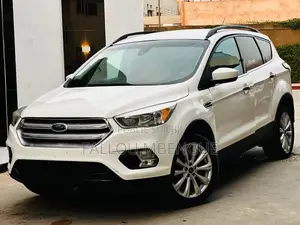 Ford Escape 2017 Blanc