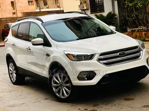Ford Escape 2017 Blanc