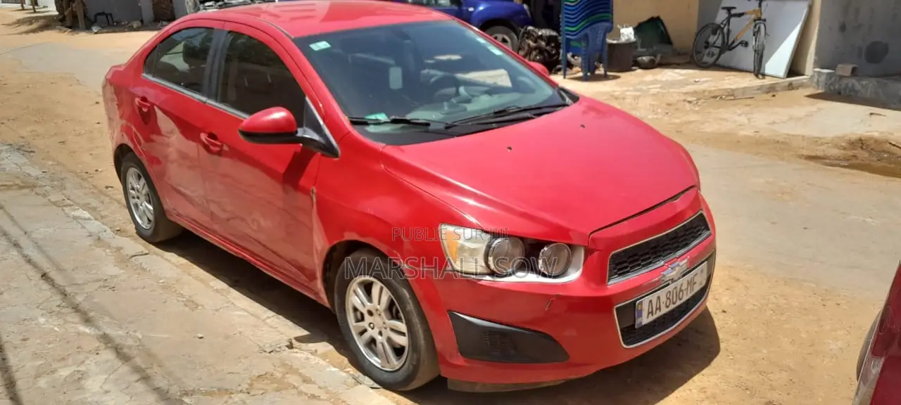 Chevrolet Sonic 2014 Rouge