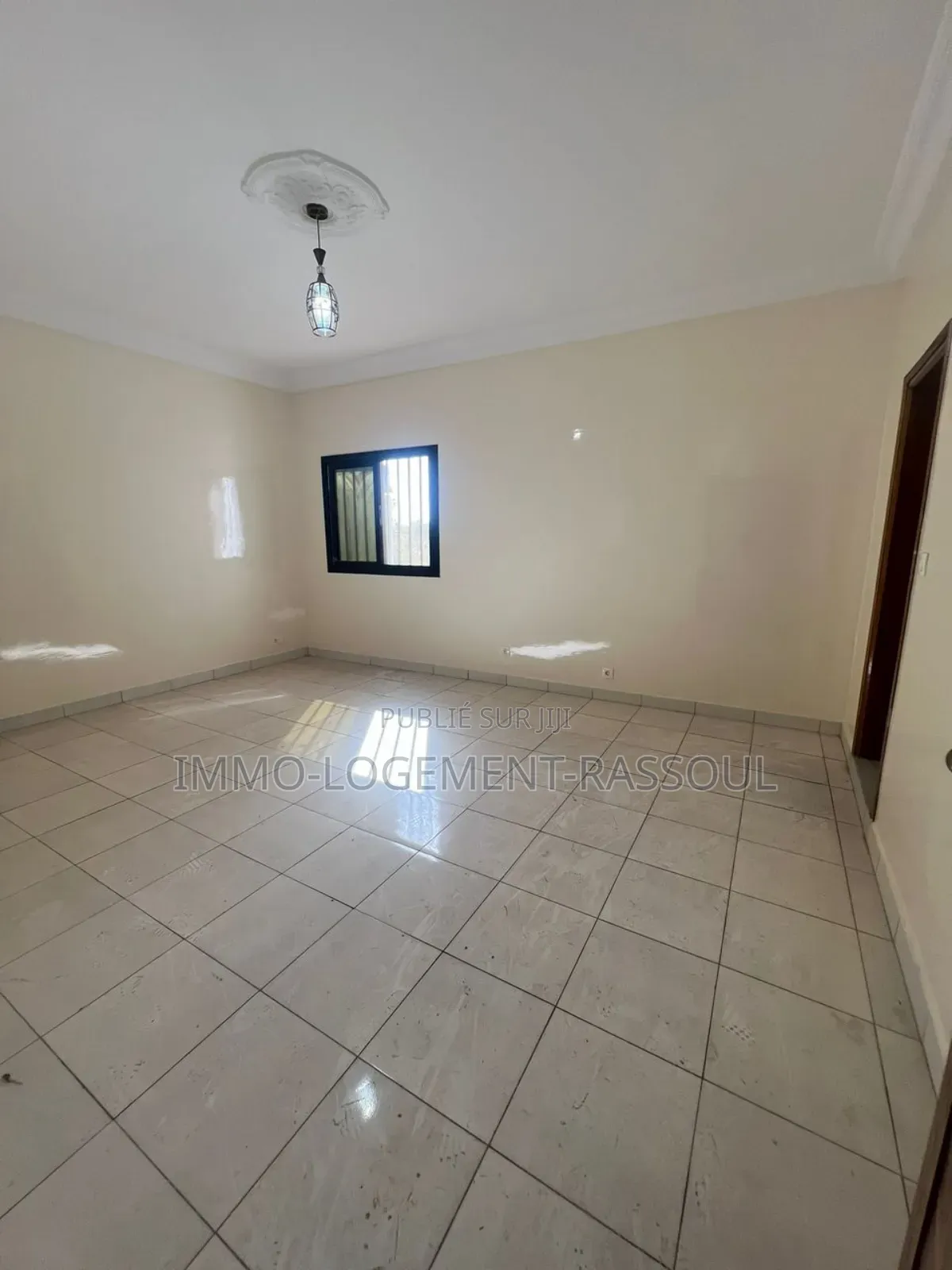 2chbre Appartement dans , Sicap-Liberté à Louer