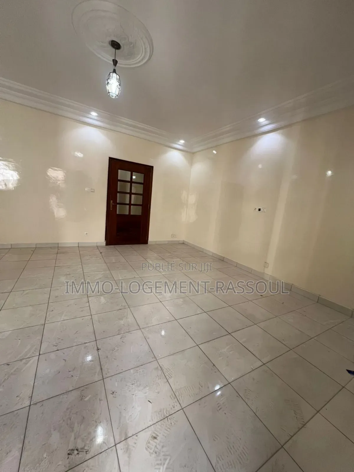 2chbre Appartement dans , Sicap-Liberté à Louer