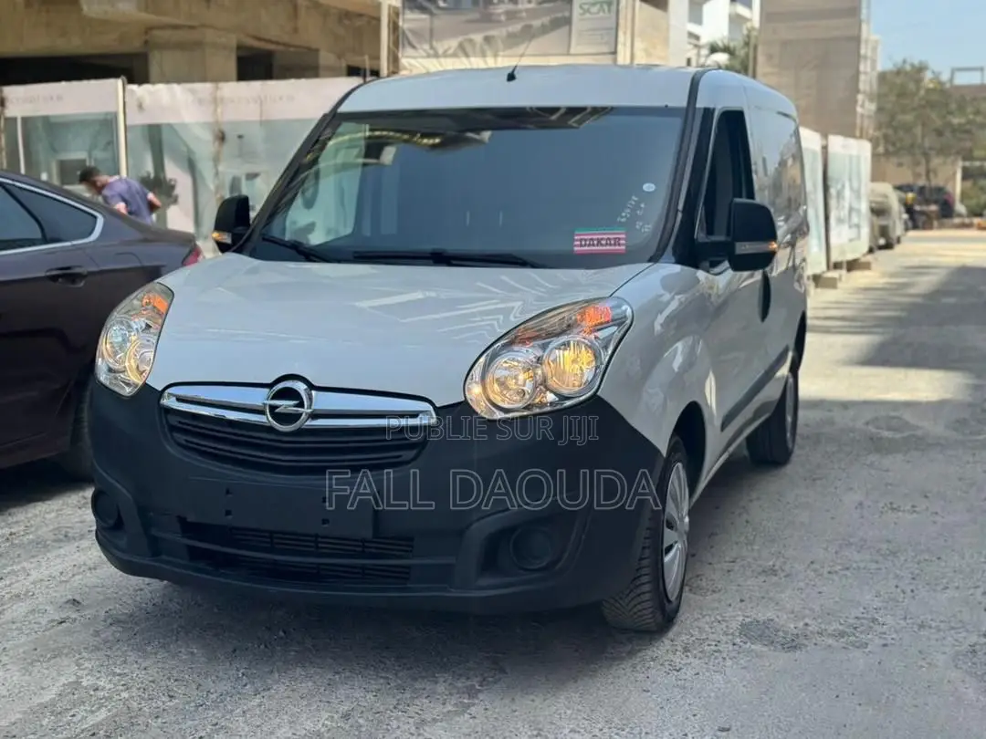 Opel Combo 2017 Blanc