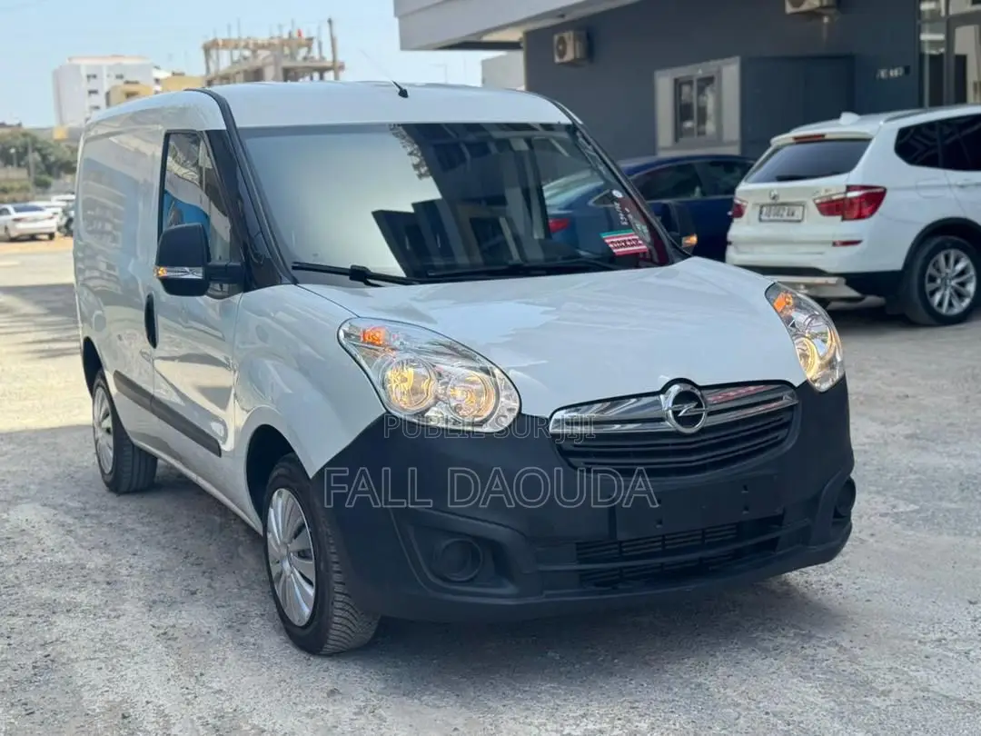 Opel Combo 2017 Blanc