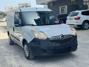 Opel Combo 2017 Blanc