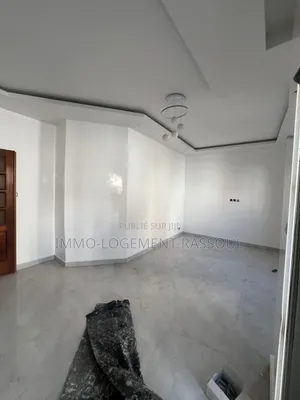2chbre Appartement dans , Sicap-Liberté à Louer