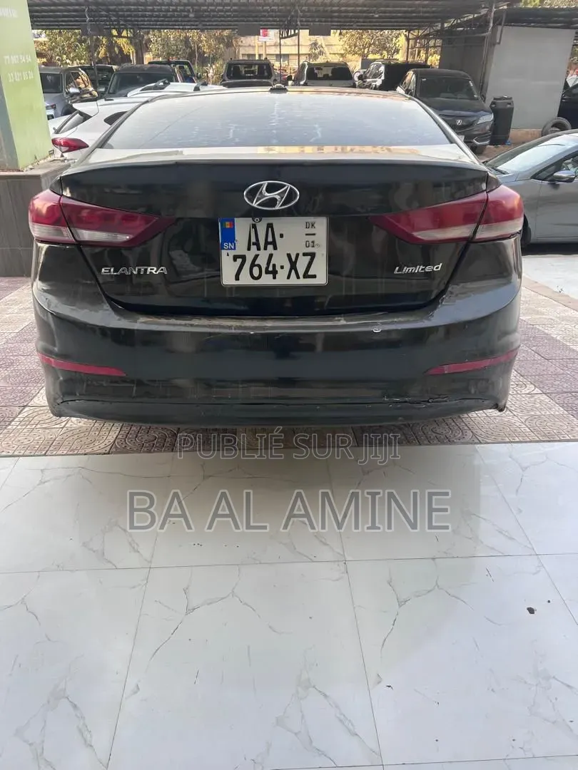 Hyundai Elantra 2017 Noir