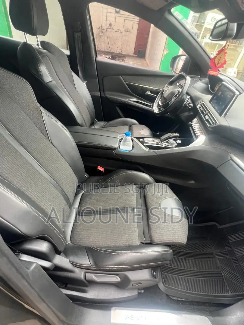 Peugeot 3008 2020 Vert