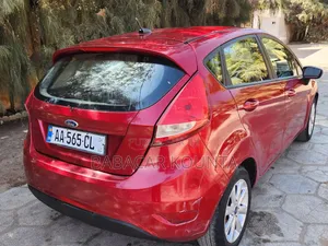 Ford Fiesta 2013 Rouge