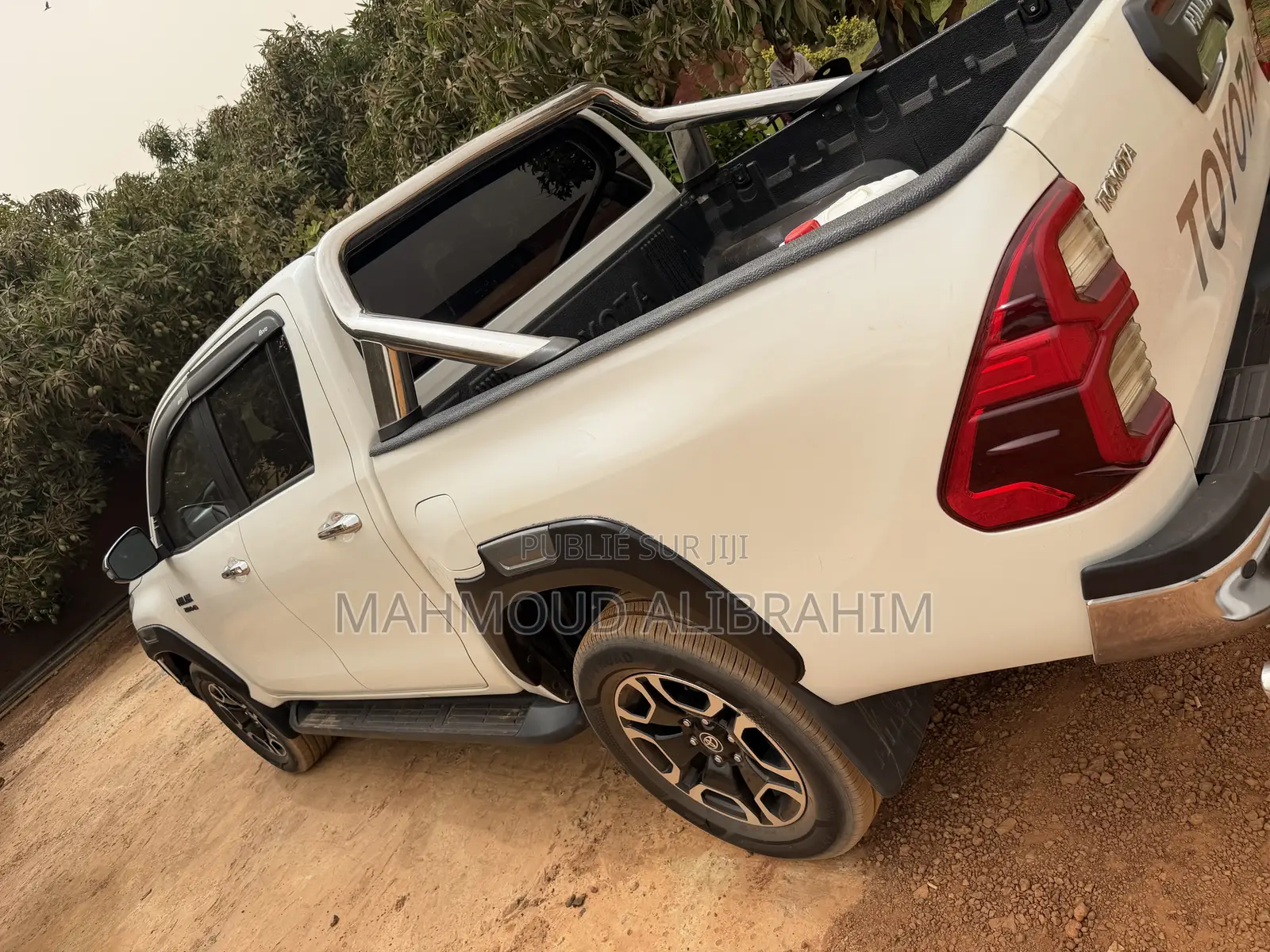 Toyota Hilux Revo Double Cab Deisel 2.8 AWD 2021 Blanc cassé