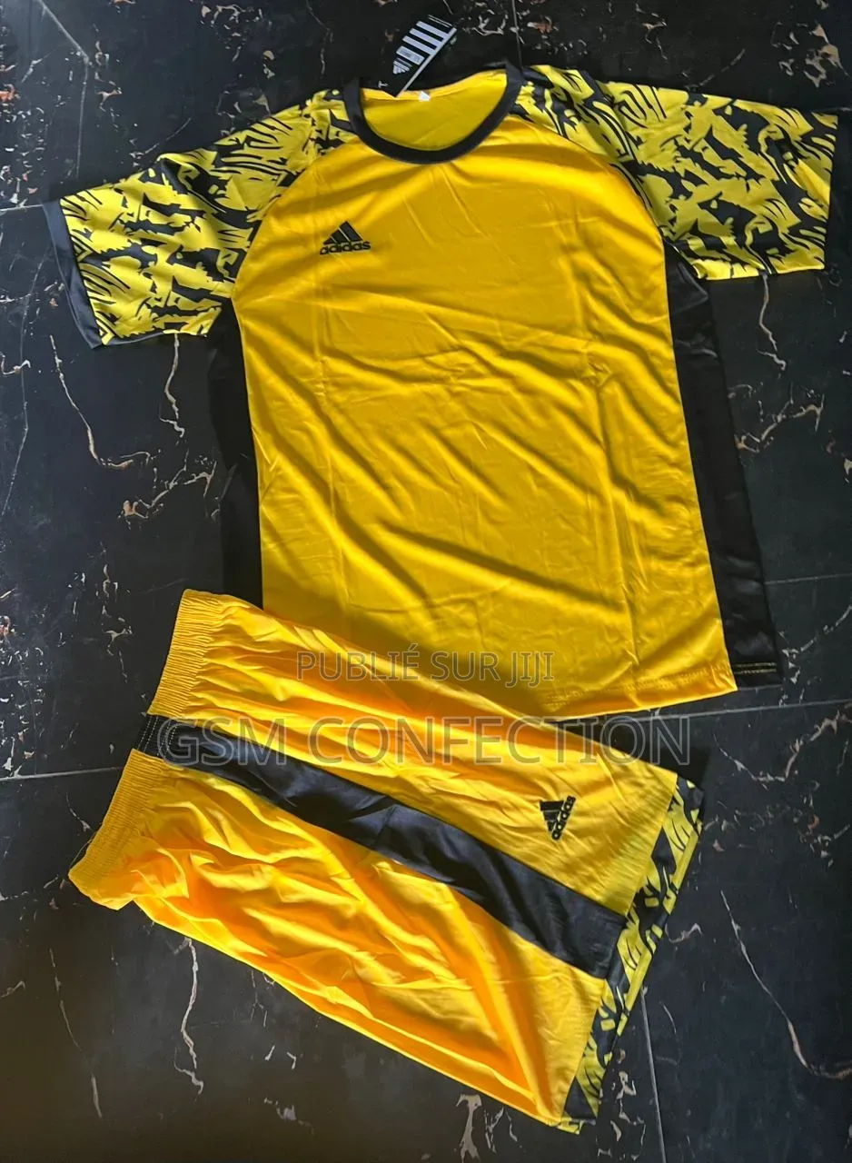 Des Maillots De Sport