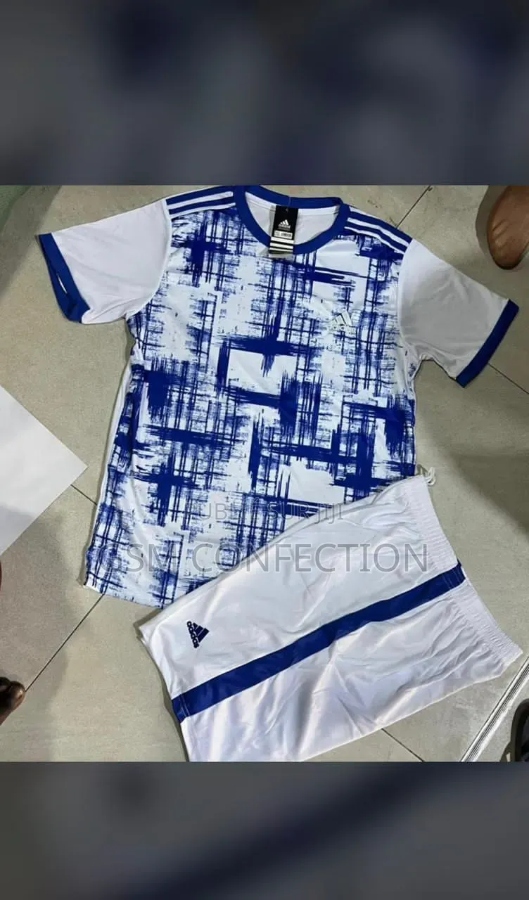 Des Maillots De Sport