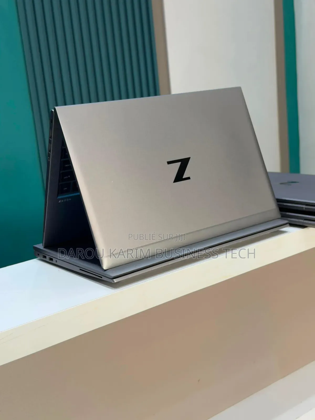 Nouveau HP ZBook Firefly 14 G7 16GB Intel Core i7 SSD 512GB