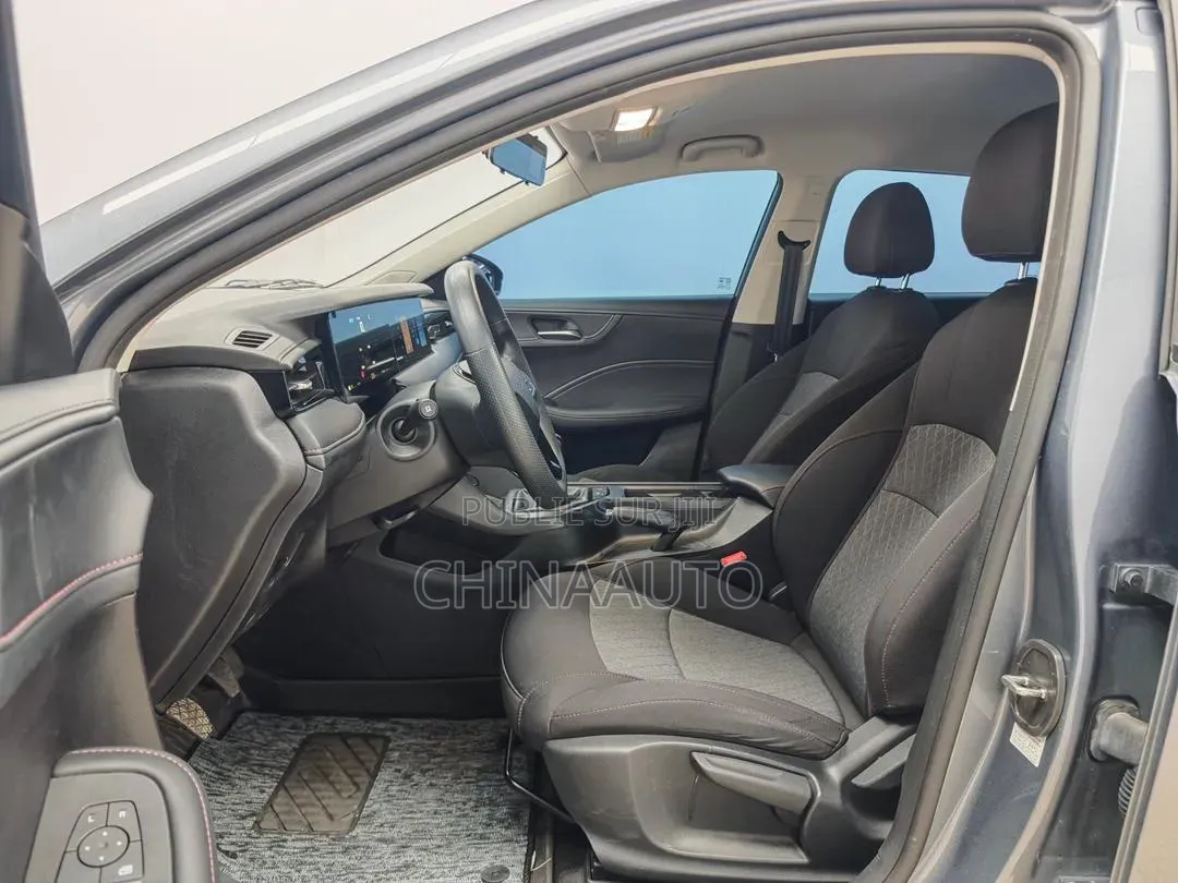 Roewe i5 Comfort 2023 Gris