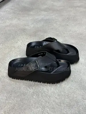 Sandal Naked Wolfe Disponible