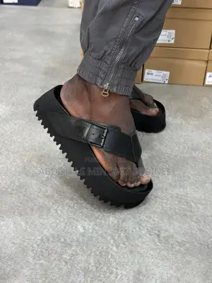 Sandal Naked Wolfe Disponible