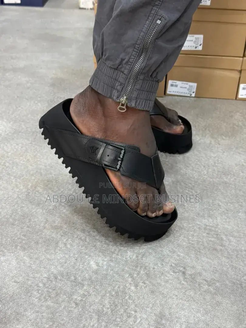 Sandal Naked Wolfe Disponible