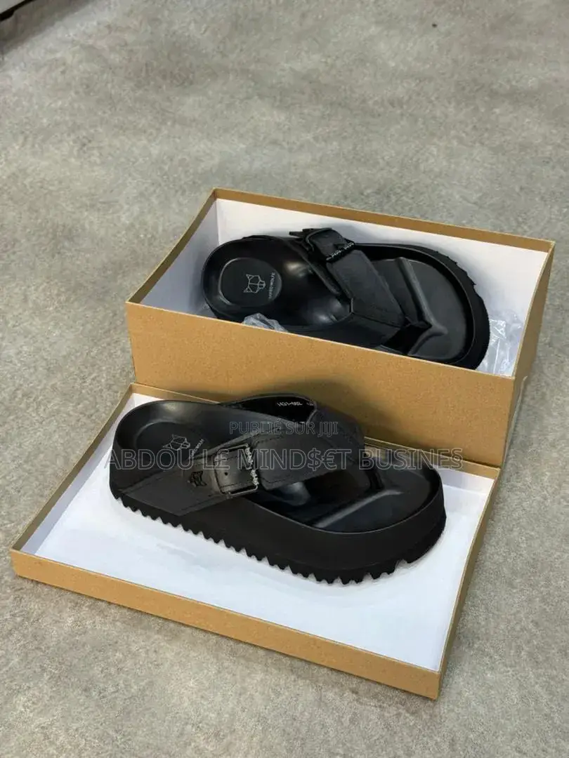 Sandal Naked Wolfe Disponible