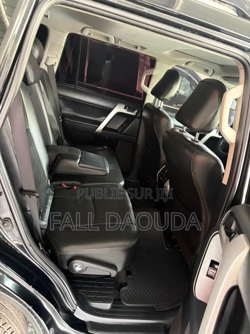 Toyota Land Cruiser Prado 2019 Noir