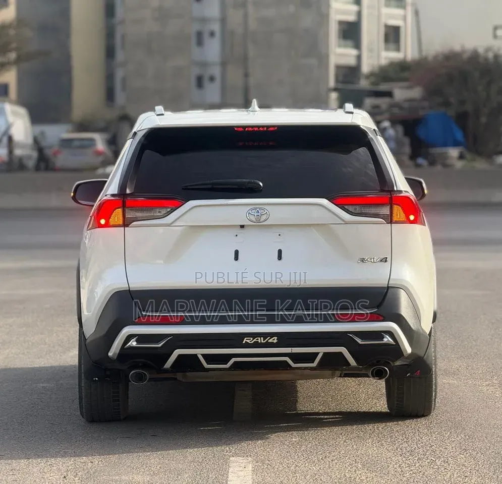 Toyota RAV4 2021 Autre