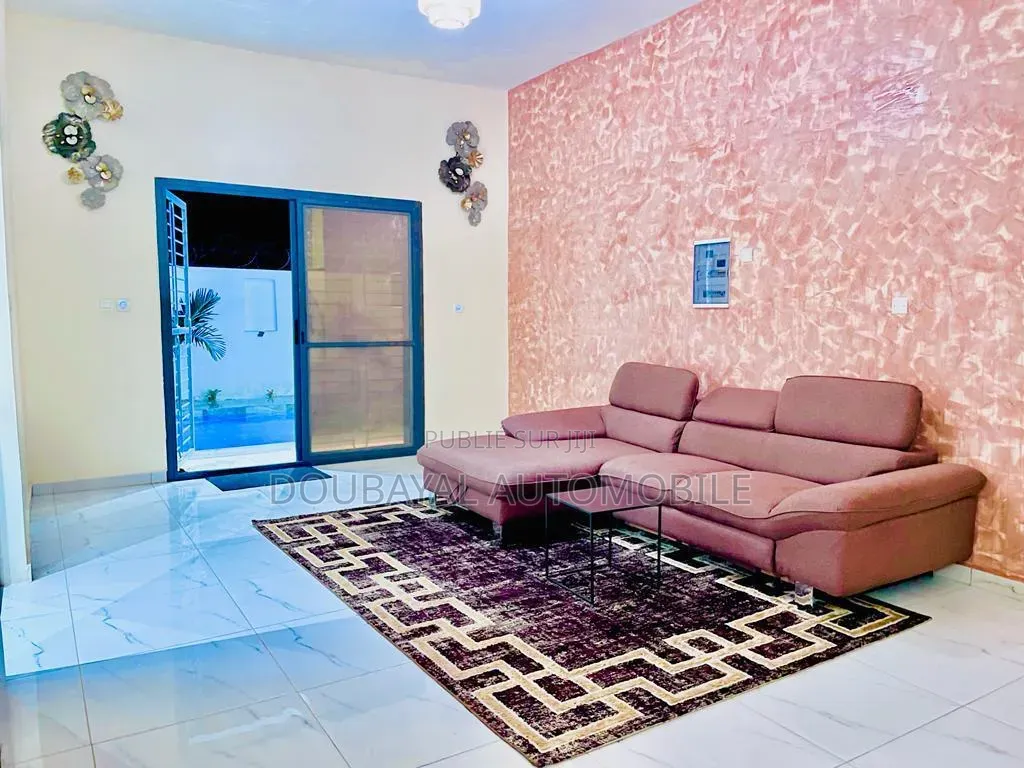 4chbre Villa dans Somone, Thiès Sud à Vendre