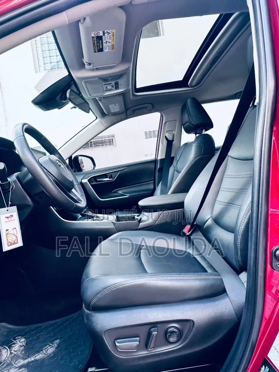 Toyota RAV4 2022 Rouge