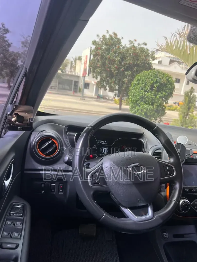 Renault Samsung QM3 1.5 Diesel FWD 2017 Orange